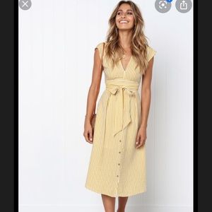 NWOT Berrymoda yellow stripe button down dress